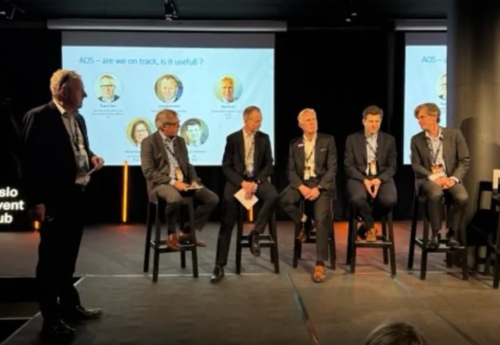 Panelet på Spaceport 2024 diskuterte AOS