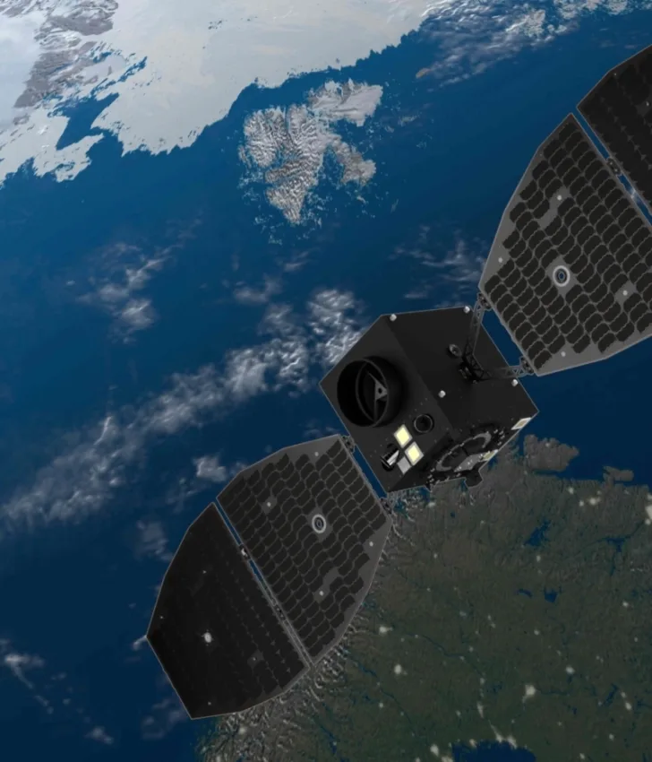 AOS-D is one of the two first satellites in Arctic Ocean Surveillance (AOS).