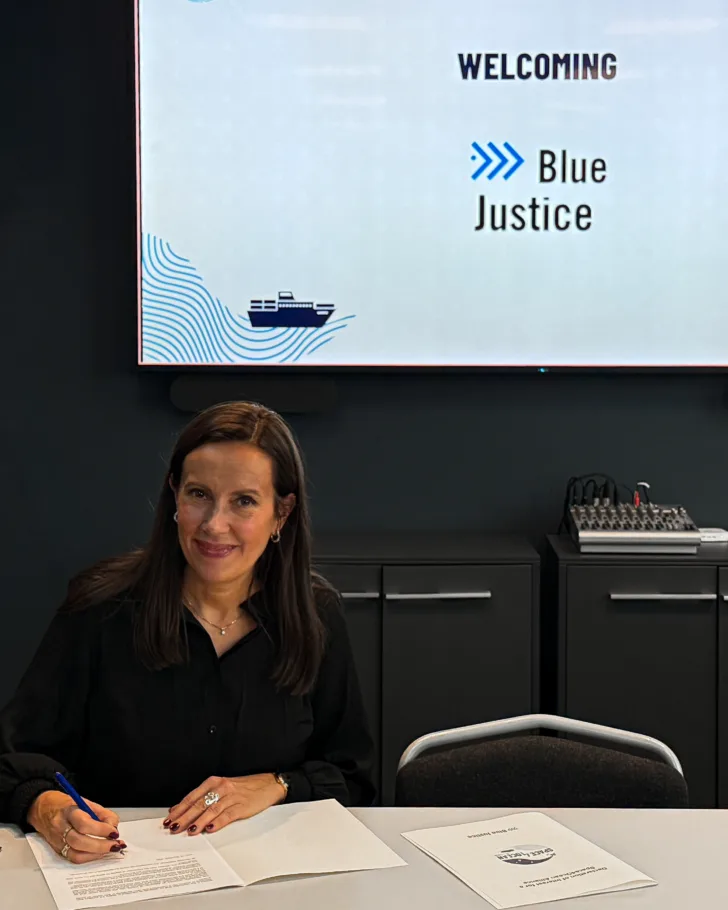 Minister of Fisheries and Ocean Policy Marianne Sivertsen Næss is signing the declaration on behalf of the Blue Justice initiative.