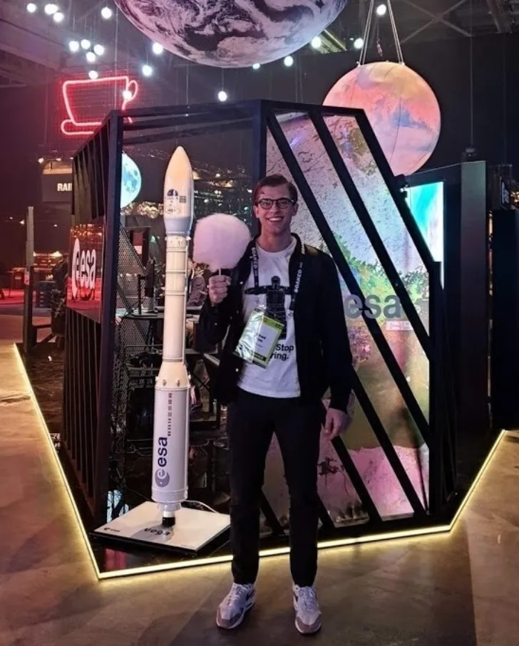 Edvard Foss var utplassert masterstudent fra NTNU ved ESAs ESOC-senter i Tyskland i 2020.