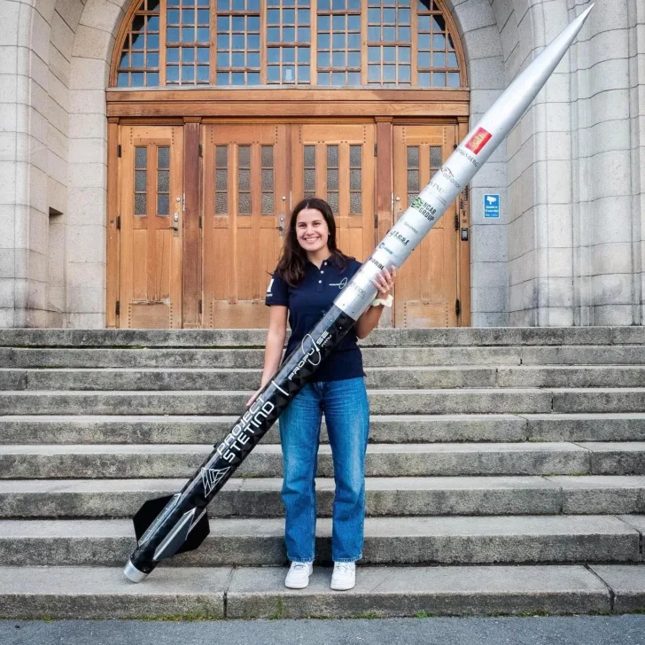 Sheikha Al-Nasser er leder for Space NTNU, organisasjonen for rominteresserte studenter på NTNU. Hun er også medlem av studentorganisasjonen Propulse NTNU, som bygger sine egne raketter. 