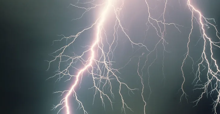 Fire av de seks nye MTG-satellittene vil kunne se lyn i sanntid over hele jorda.