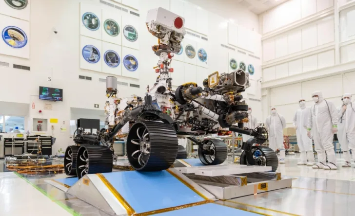 Den nye roveren Perseverance skal lete etter spor av vann og liv på Mars med den norske georadaren Rimfax.