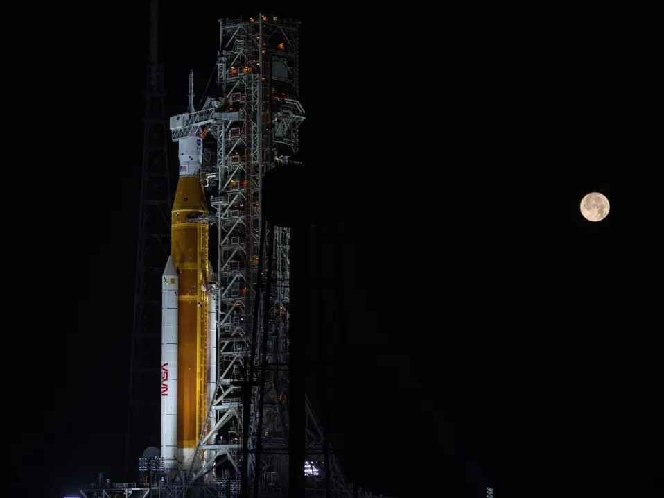 Artemis-1, den første av de nye måneferdene, ble skutt opp 16. november 2022.